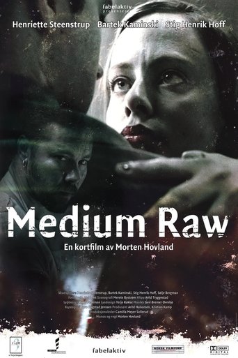 Medium Raw Poster of Medium Raw