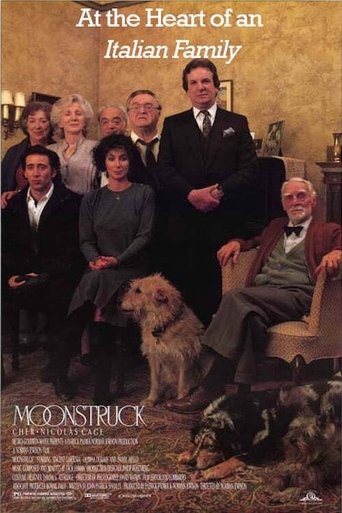 Moonstruck: At the Heart of an Italian Family Poster of Moonstruck: At the Heart of an Italian Family