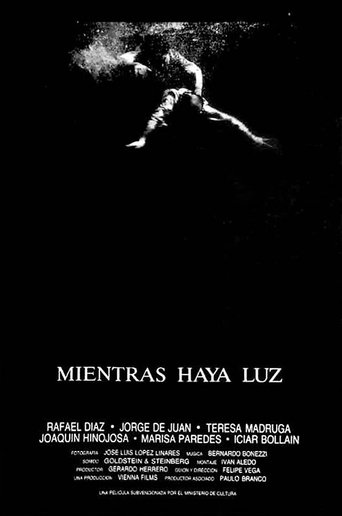 Mientras haya luz Poster of Mientras haya luz
