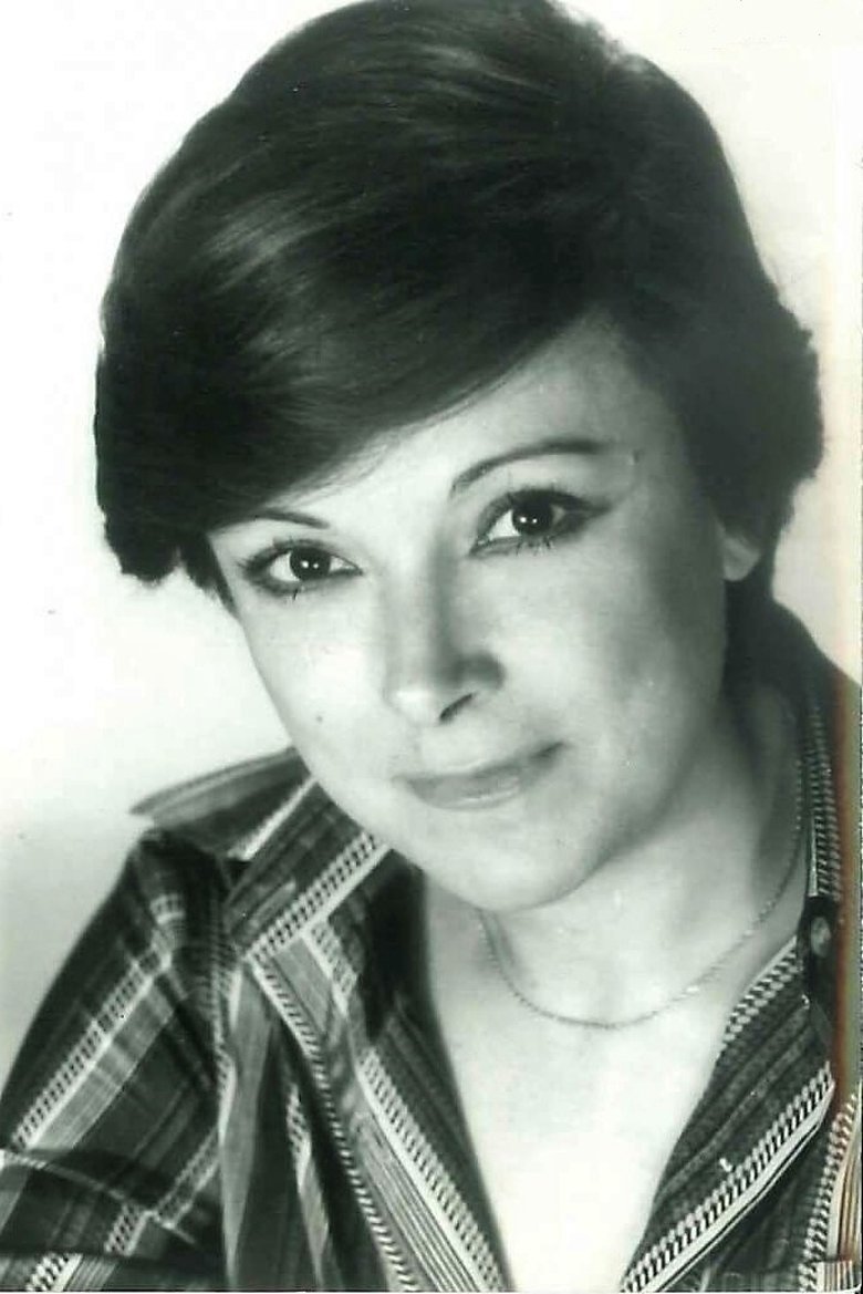 Lola Cardona Portrait of Lola Cardona