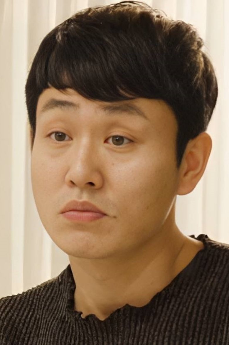 Gil Dong Portrait of Gil Dong