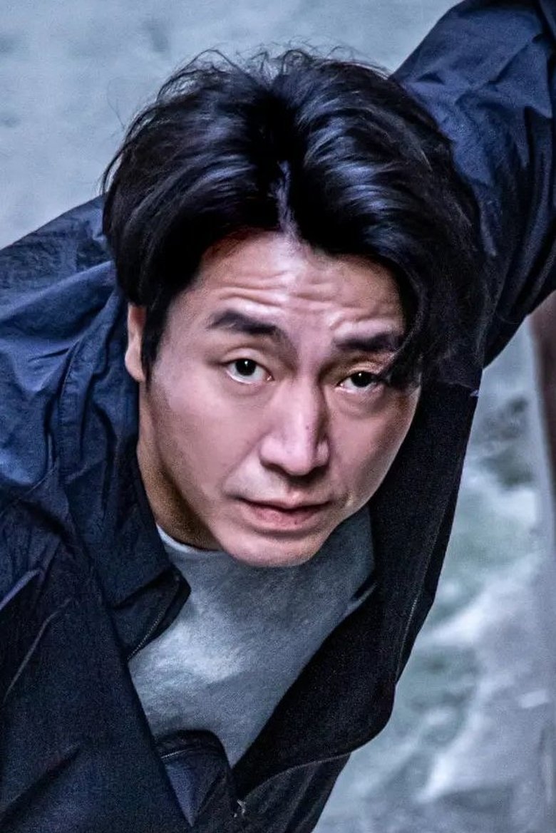 Lee Ji-wan Portrait of Lee Ji-wan