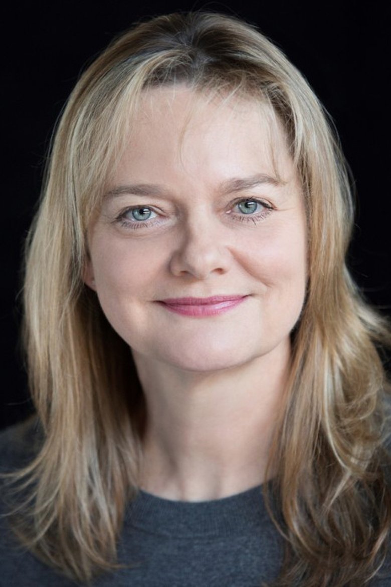 Sarah Woodward Portrait of Sarah Woodward