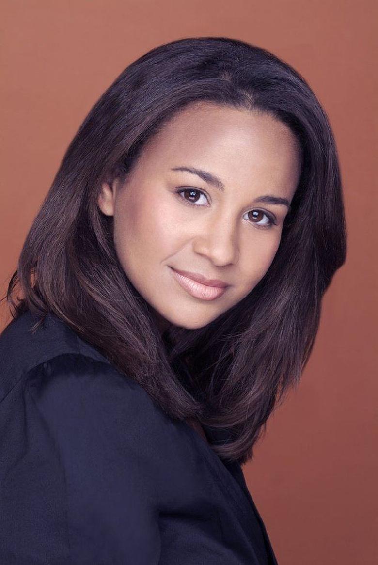 Shadia Simmons Portrait of Shadia Simmons
