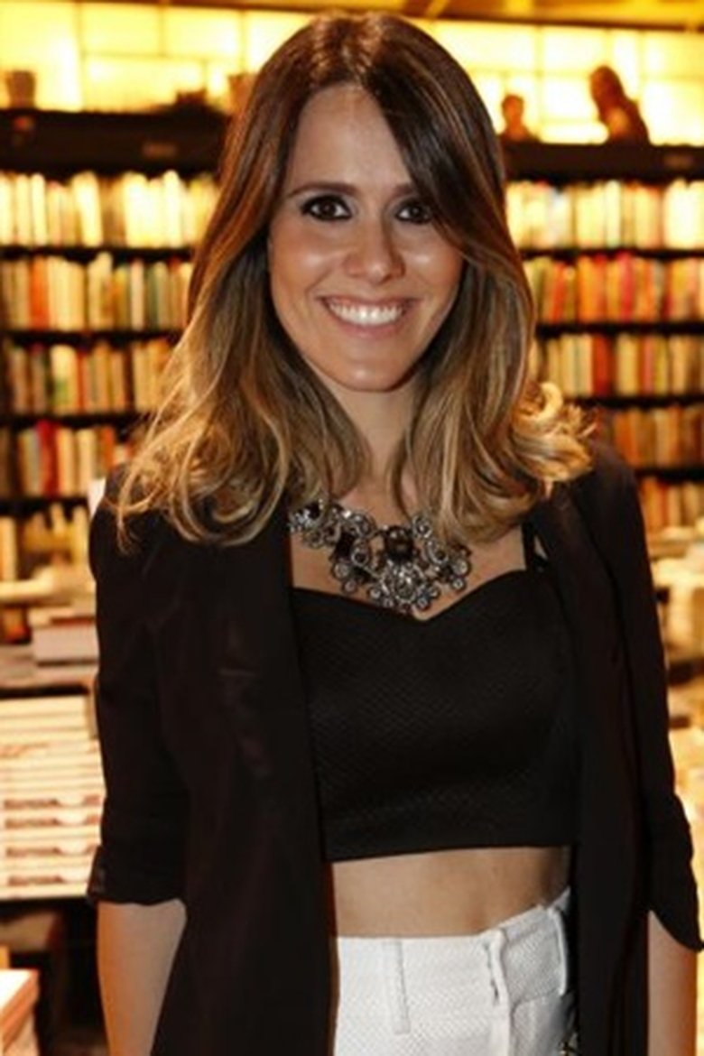 Fernanda Pontes Portrait of Fernanda Pontes