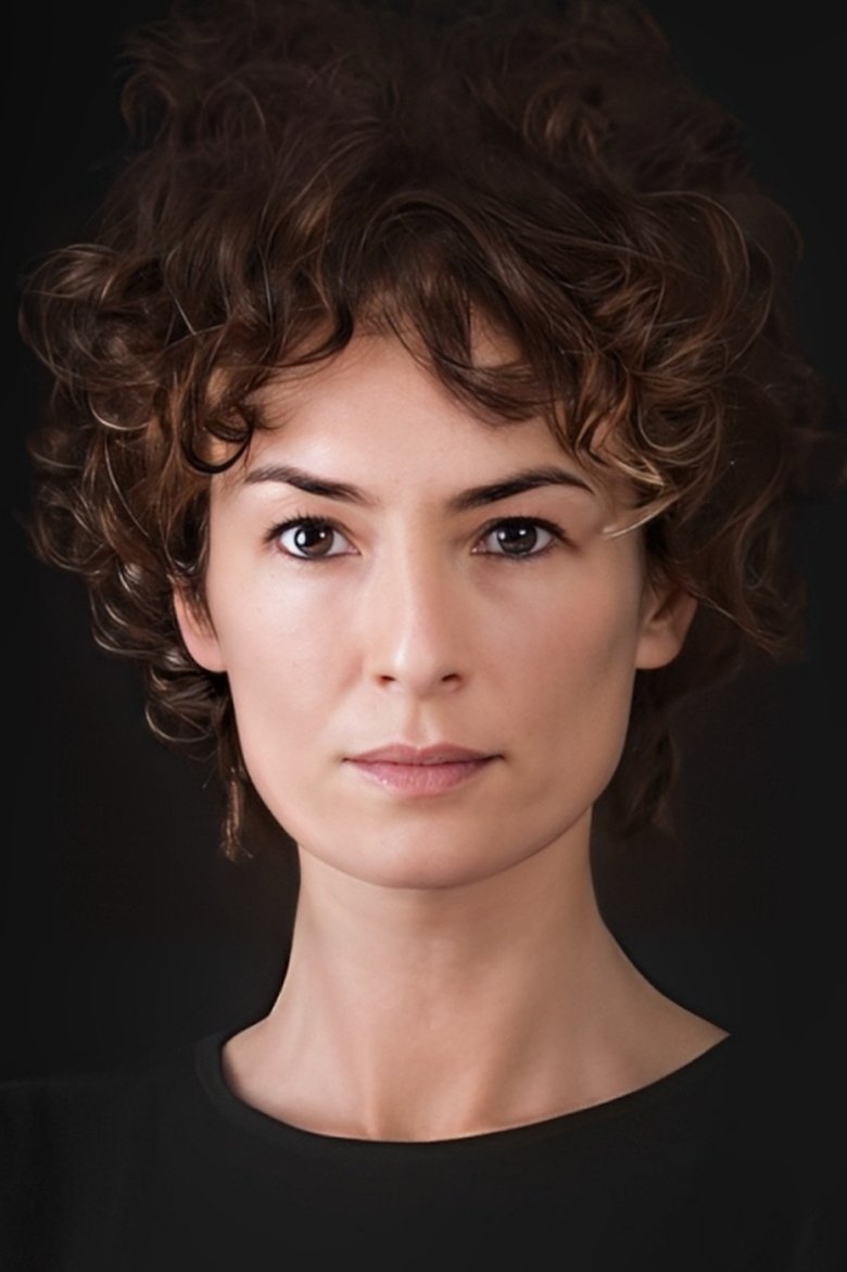 Özlem Düvencioğlu Portrait of Özlem Düvencioğlu