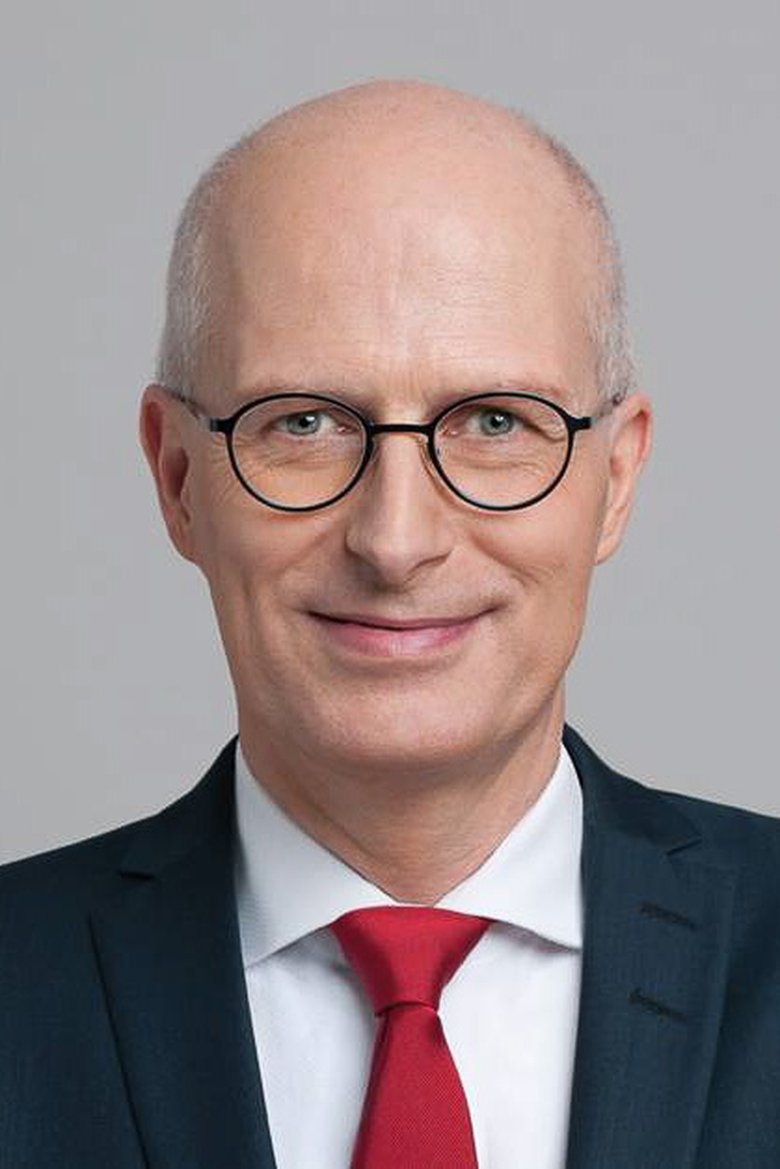 Peter Tschentscher Portrait of Peter Tschentscher
