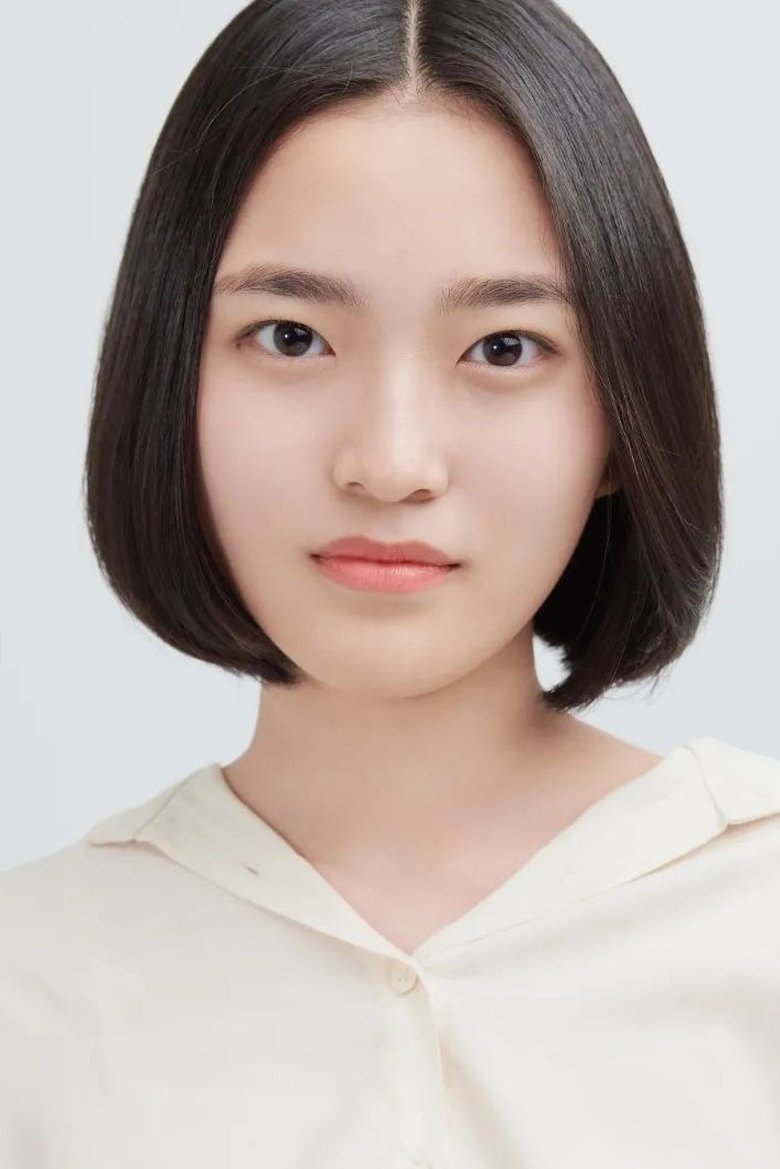 Kim Yoon-seol Portrait of Kim Yoon-seol