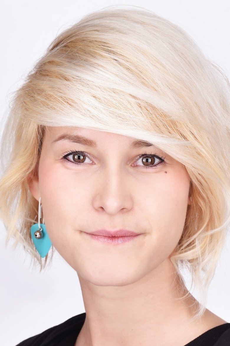 Saskia Thoelen Portrait of Saskia Thoelen