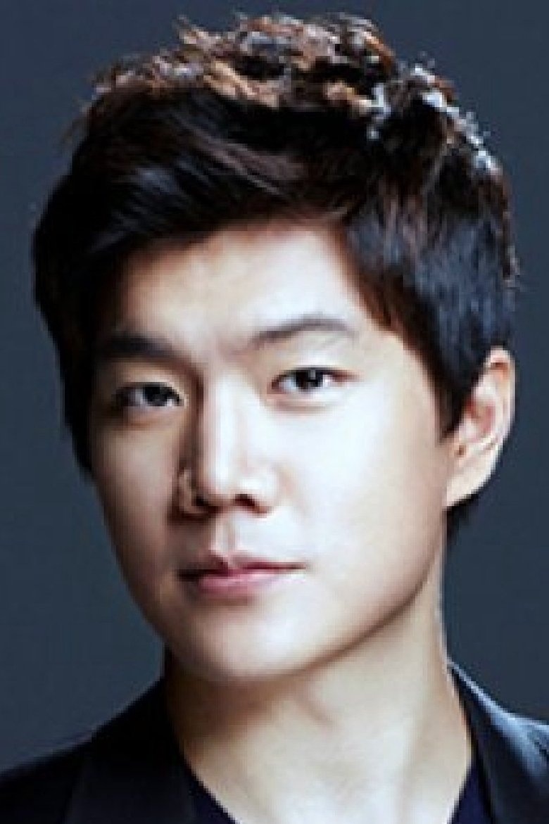 Lee Kyung-soo Portrait of Lee Kyung-soo