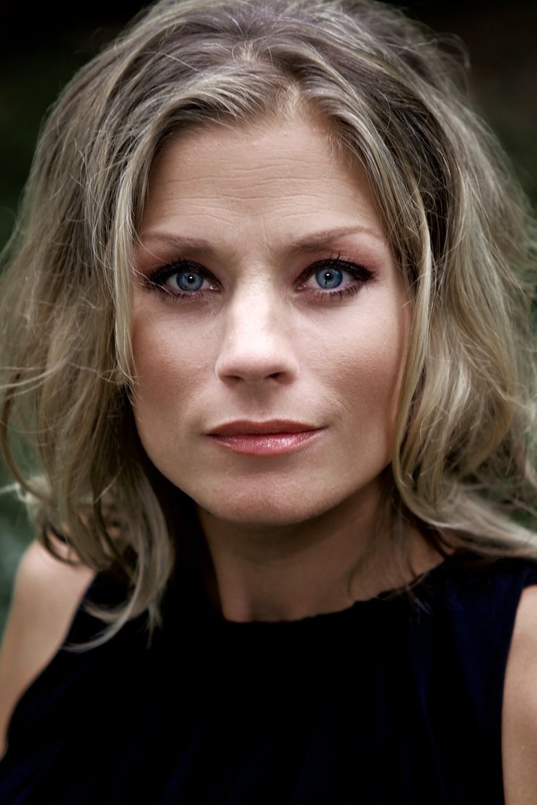 Esther Pierweijer Portrait of Esther Pierweijer