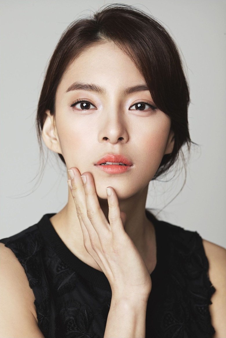 Jung Hye-in Portrait of Jung Hye-in