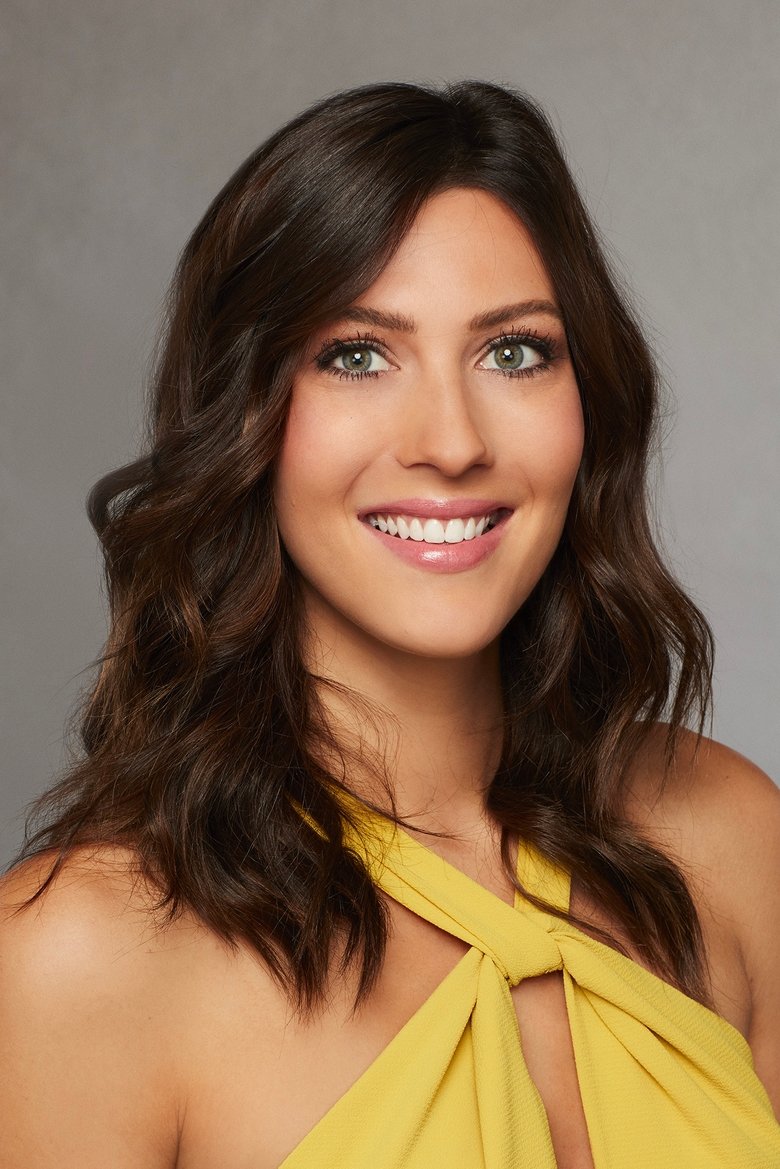 Becca Kufrin Portrait of Becca Kufrin