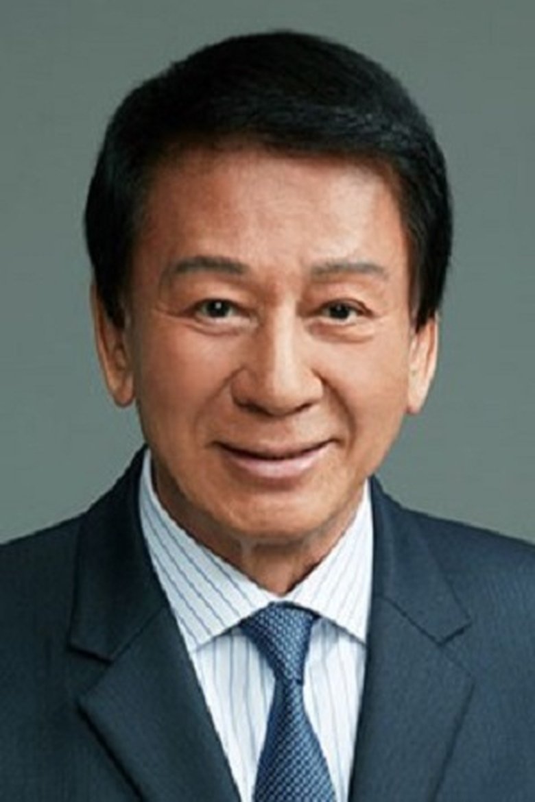 Ryotaro Sugi Portrait of Ryotaro Sugi