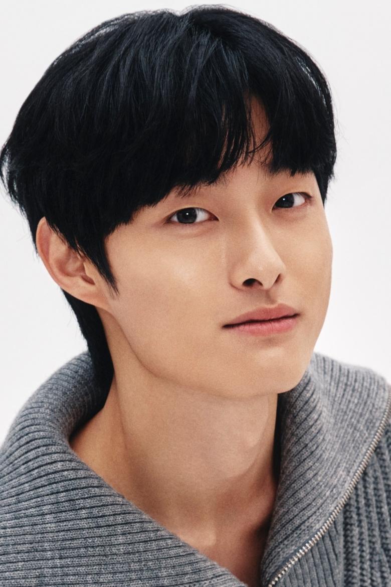 Yoon Chan-young Portrait of Yoon Chan-young