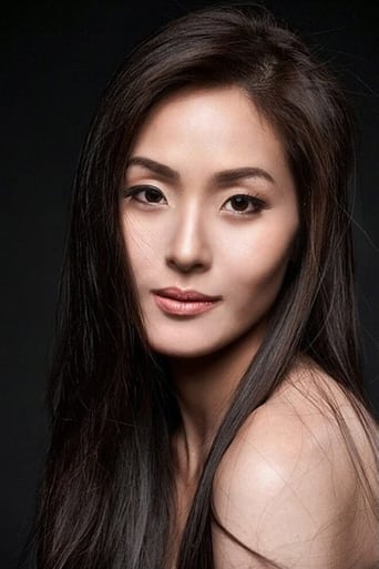 Portrait of Julie Lee