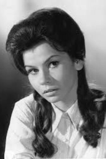 Portrait of Diane Roter