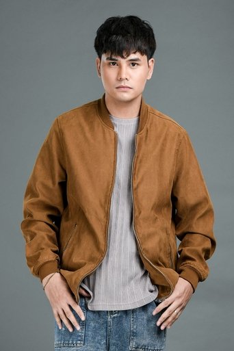 Portrait of Nic Galvez