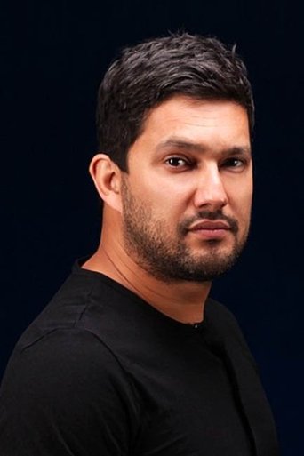 Portrait of Hamed Behdad