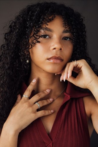 Portrait of Simone Miller