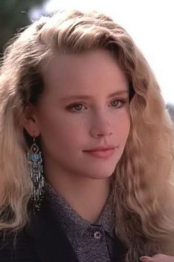 Portrait of Amanda Peterson