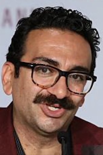 Portrait of Vahid Mobasseri