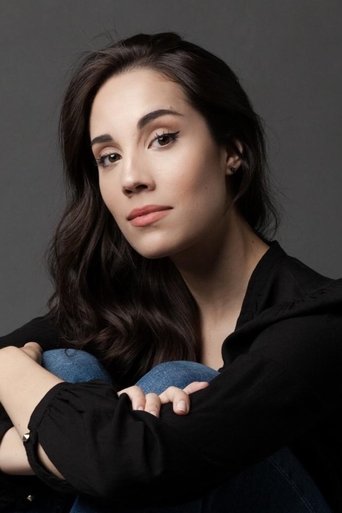Portrait of Myra Ruiz