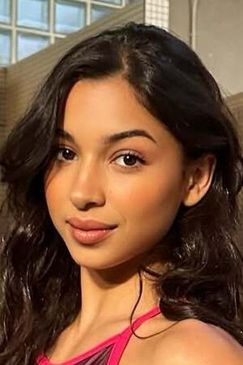 Portrait of Najwa Khliwa