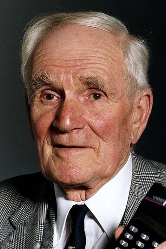 Portrait of Desmond Llewelyn