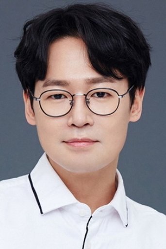 Portrait of Lee Sang-gon