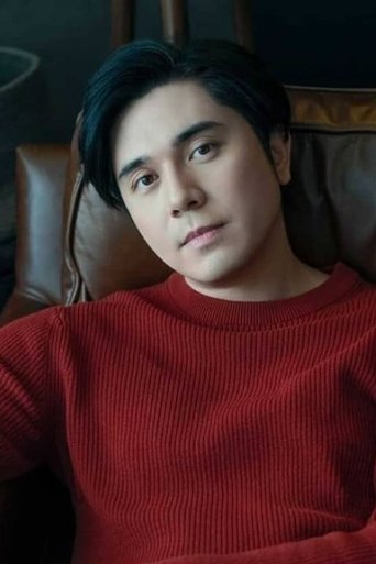 Portrait of Paulo Avelino