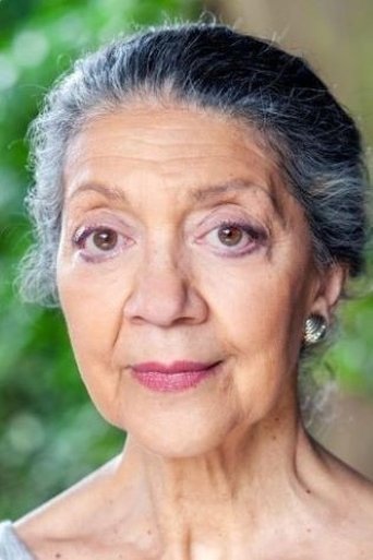 Portrait of Josephine Welcome