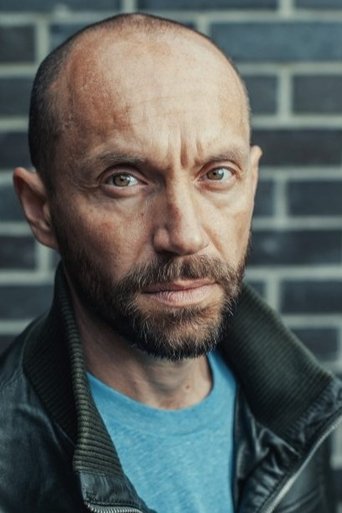 Portrait of Robert Luckay