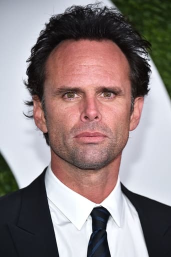 Portrait of Walton Goggins