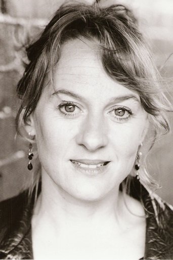 Portrait of Niamh Cusack