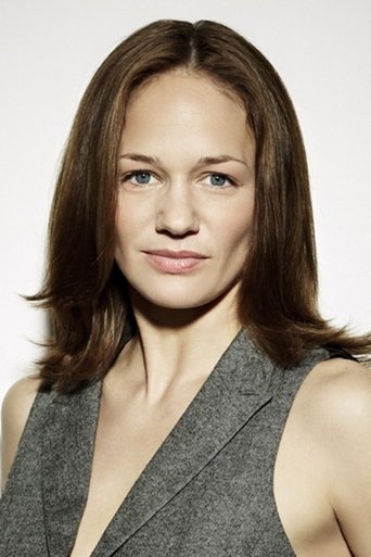 Portrait of Sonsee Neu