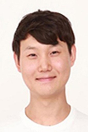 Portrait of 최진욱