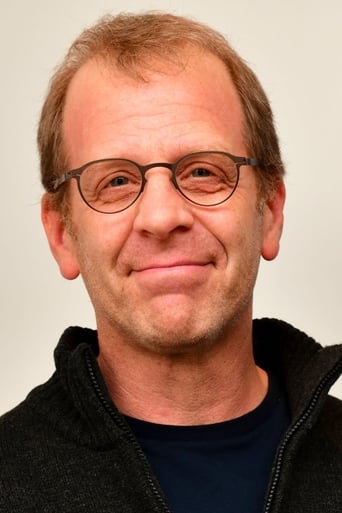 Portrait of Paul Lieberstein