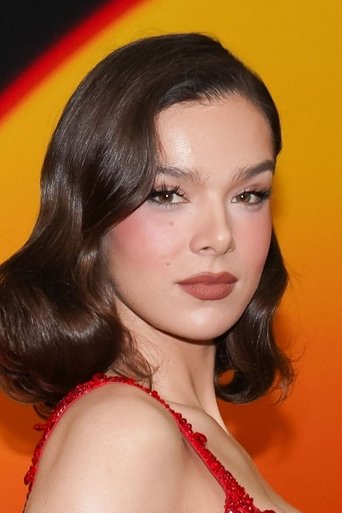 Portrait of Hailee Steinfeld