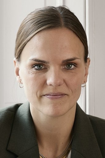 Portrait of Caroline Stage Olsen