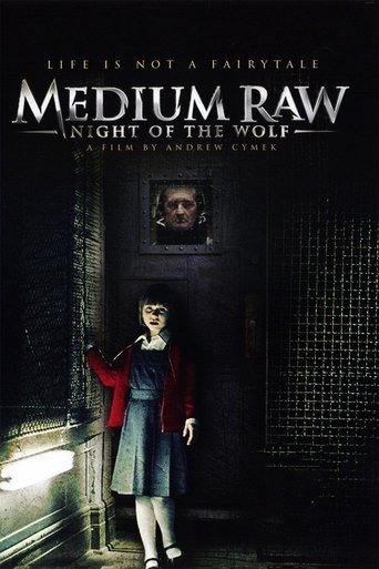 Poster of Medium Raw