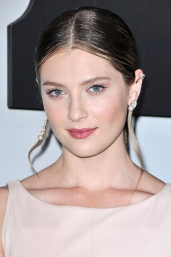 Portrait of Zoe Levin