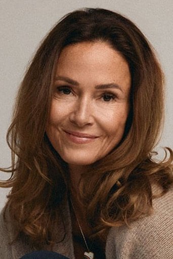 Portrait of Sarah Zobel