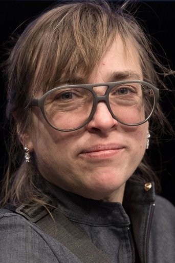 Portrait of Maike Mia Höhne