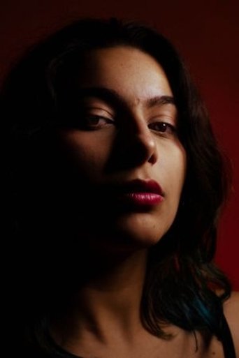 Portrait of Linna Nascimento
