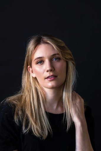 Portrait of Shadelle Smith