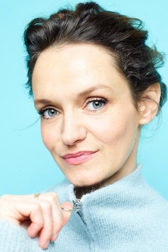 Portrait of Céline Esperin