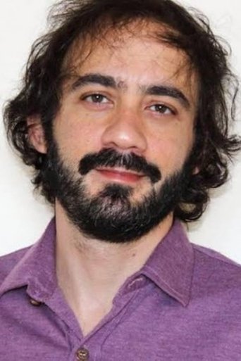 Portrait of Luiz Bertazzo