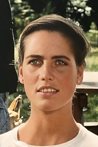Portrait of Kirsten Baker