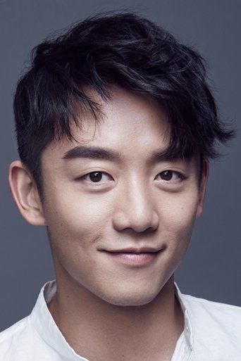 Portrait of Ryan Zheng